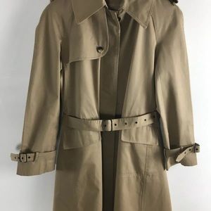 Womens Retro Trenchcoat Size 9 Tan
